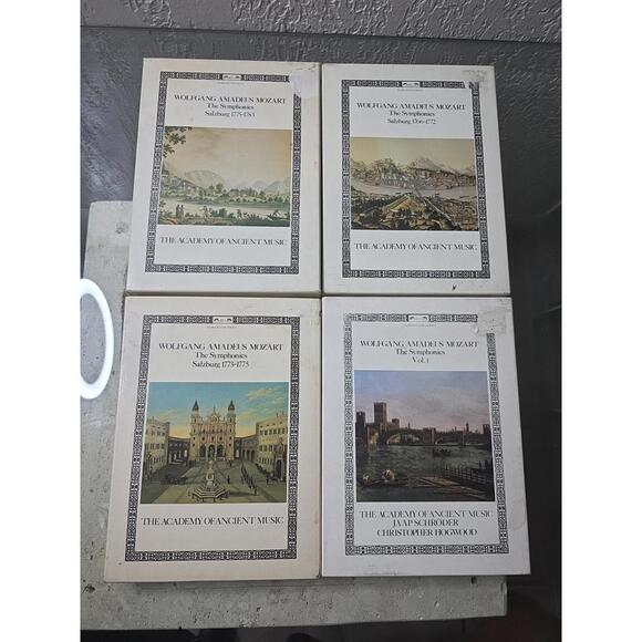 Wolfgang Amadeus Mozart 4 Box Set The Academy Of Ancient Music Cassette TAPES